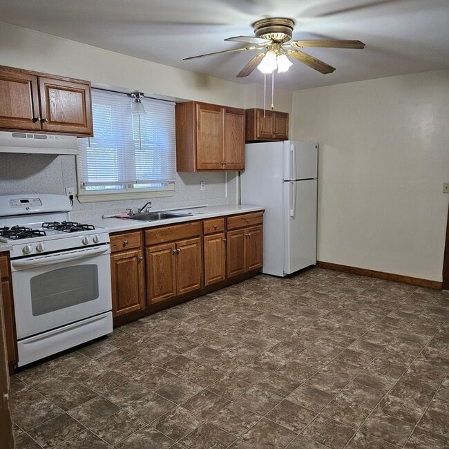 Photo - 712 Washington Ave