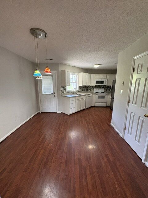 Photo - 2502 Bluff View Ct