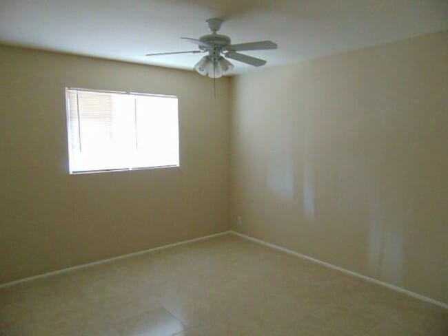 Photo - 524 W Fairway Dr Unit #5