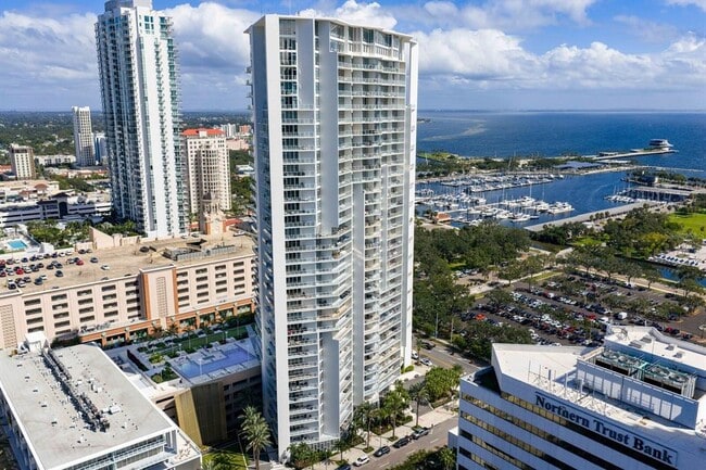 Building Photo - 175 1st St S Unit 511