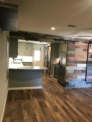 Building Photo - 404 N Board St Rental