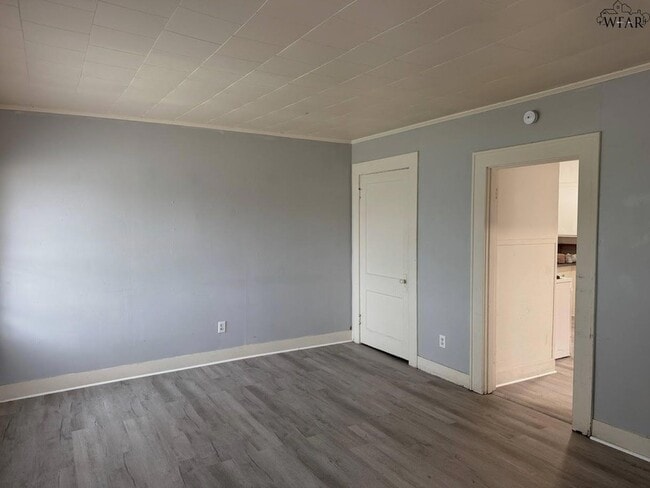 Photo - 1818 Collins Ave