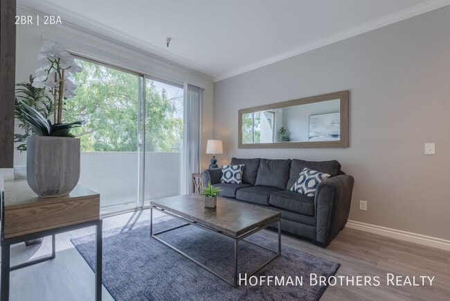Photo - 11473 Riverside Dr Unit 117