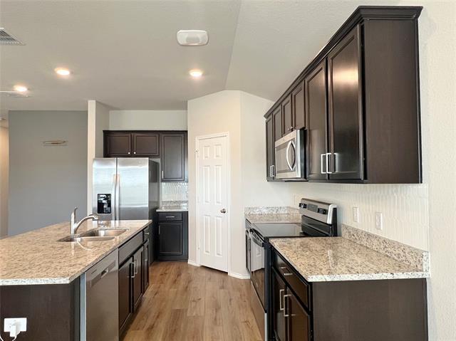 Photo - 3333 Brosnan Rd