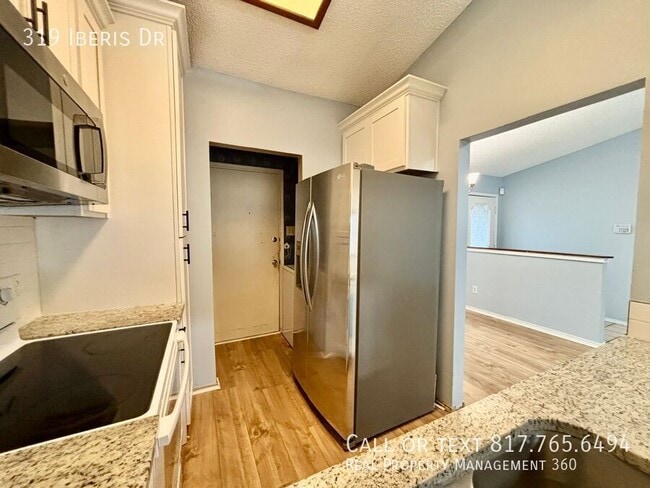 Photo - 319 Iberis Dr