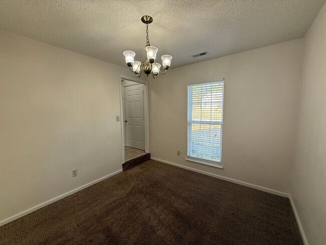 Photo - Beautiful 3 bedroom, 2.5 bath House