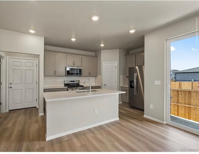 Photo - 750 N Shawnee St