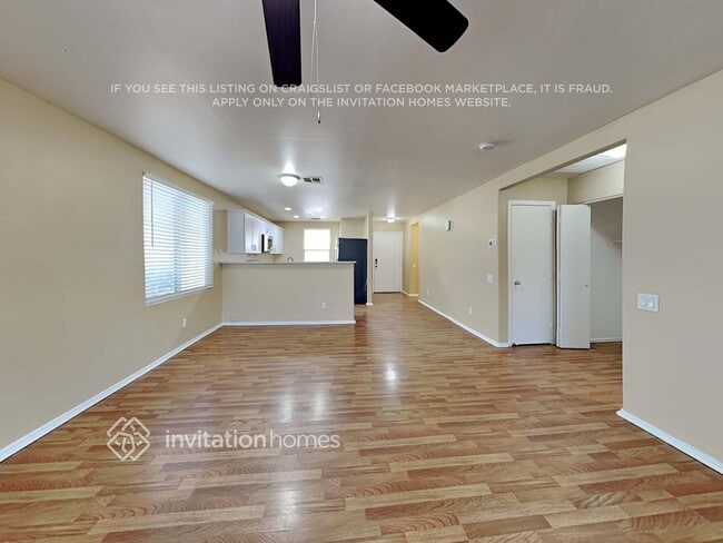 Photo - 1868 W Renaissance Ave