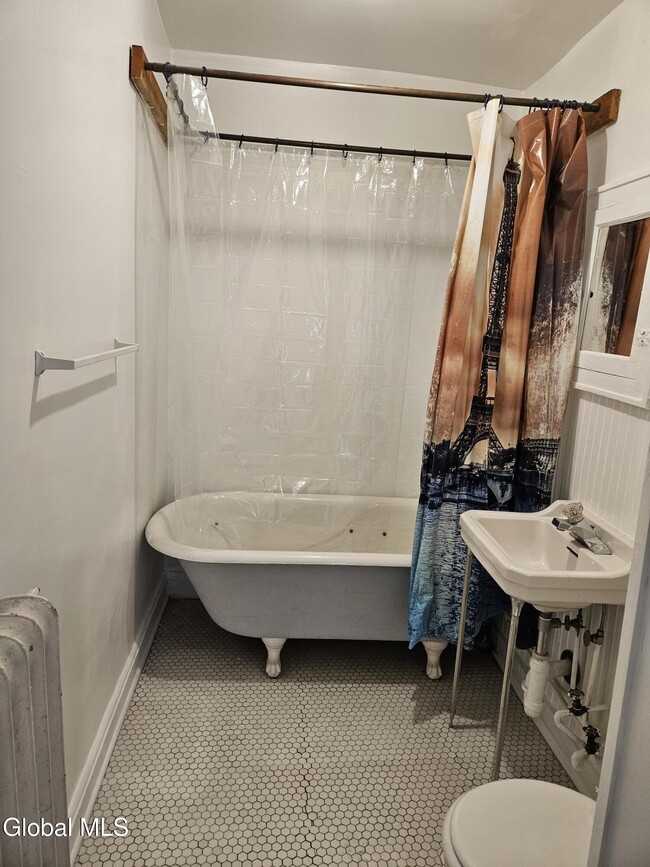 Photo - 578 Madison Ave Unit 3R