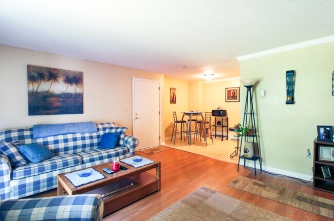 Photo - Country Manor Apartments