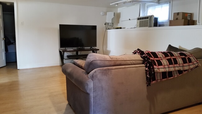 Photo - Coming soon! 1 bedroom apartment in EASTPORT!