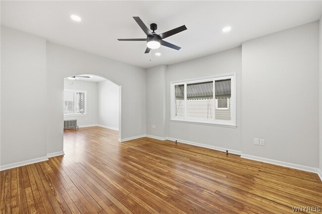 Photo - 36 Krakow St