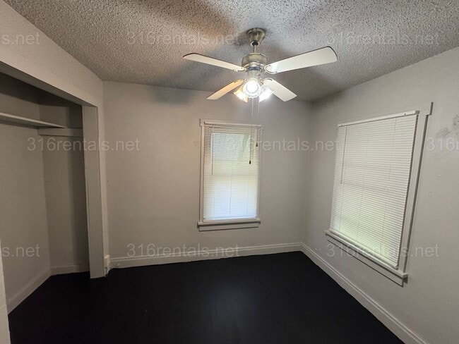 Photo - $725 - 1 bed 1 bath - Single Family Home