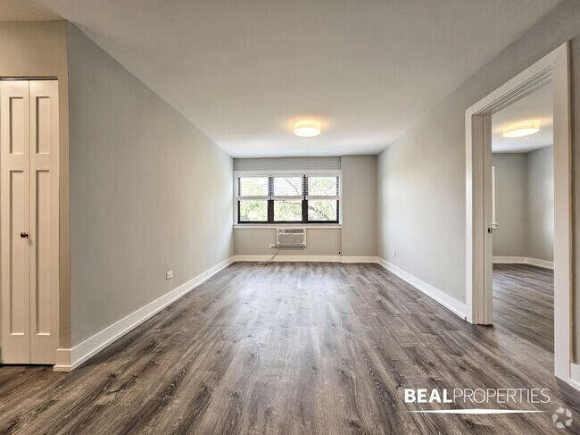 Building Photo - 445 W Barry Ave Unit 1 bed Rental