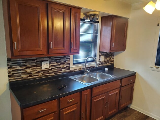 Photo - 3 Bedroom Single Family Ranch Home