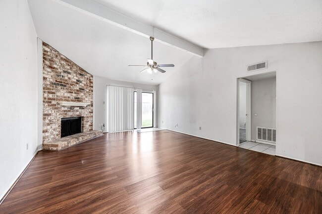 Photo - 17035 Seven Pines Dr