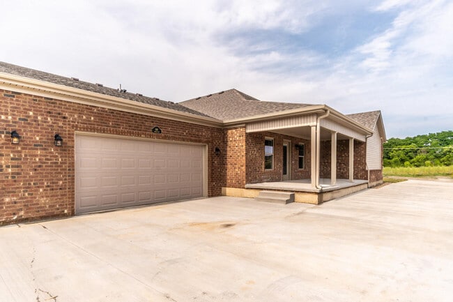 Photo - 184 Garden Gate Dr