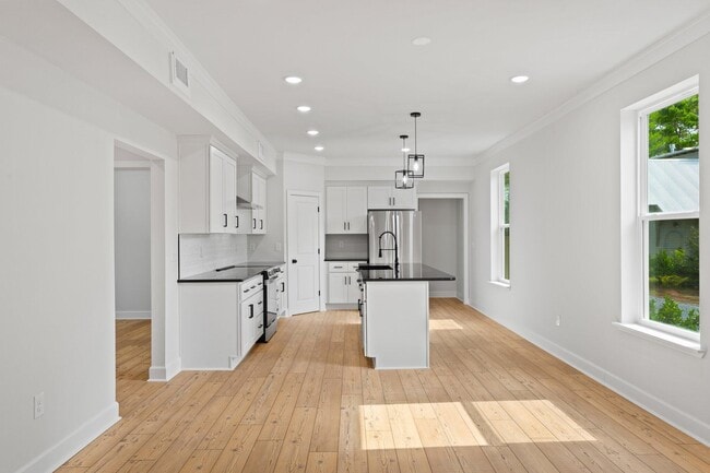 Photo - 45 Laurel Oak Ln