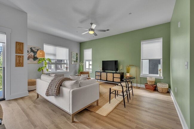 Photo - 542 Southgate Ave Unit 303