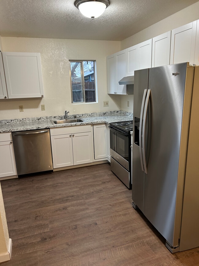 Photo - 2480 Wilson Ave