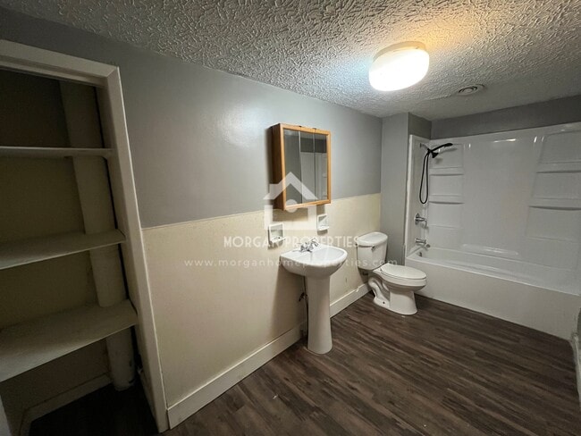 Photo - 1210 S 25th St