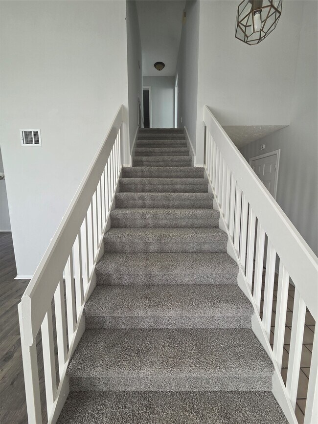 Photo - 1454 Plumwood Dr