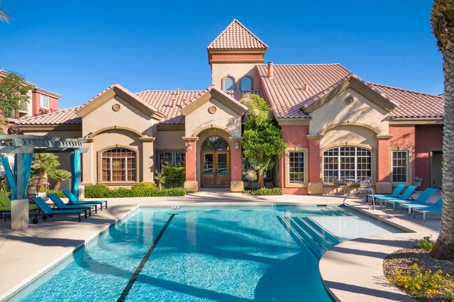 Montecito Pointe Apartments