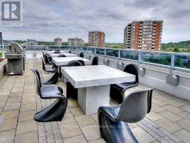 Photo - 9471 Yonge St Unité 215