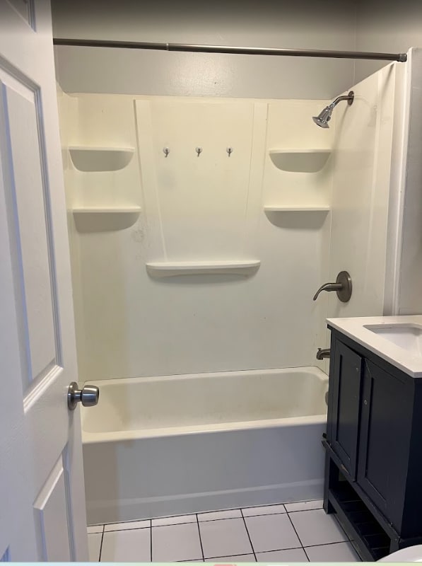 Photo - 4854 W Addison St Unidad 3