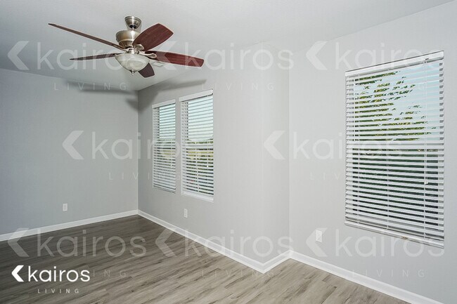 Photo - 3703 Avalon Lake Dr SW