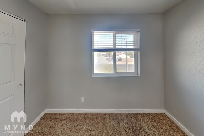 Photo - 12707 W Tasha Dr Unit 4