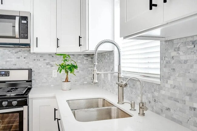 Photo - Stunning One-Bedroom Apartment