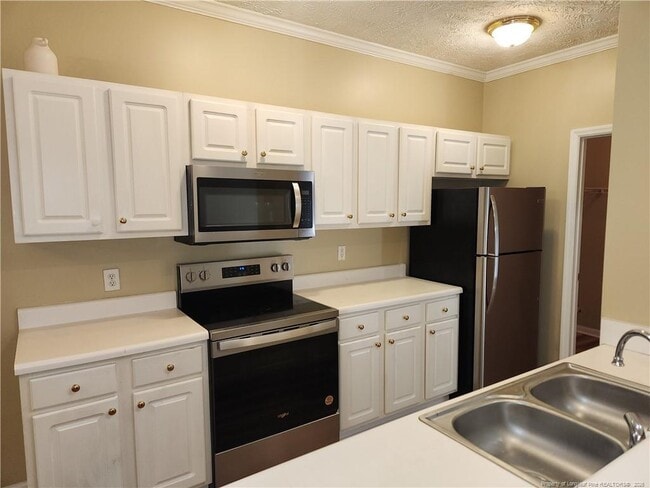 Photo - 532 Lionshead Rd