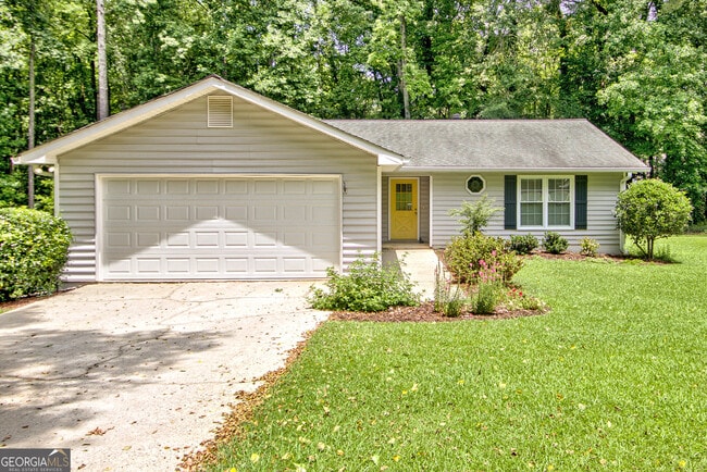 Building Photo - 413 Deergrass Trail