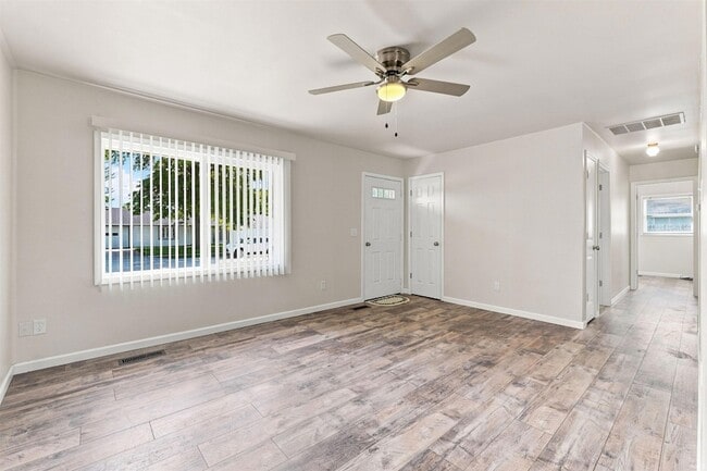Photo - 7123 Strawberry Dr