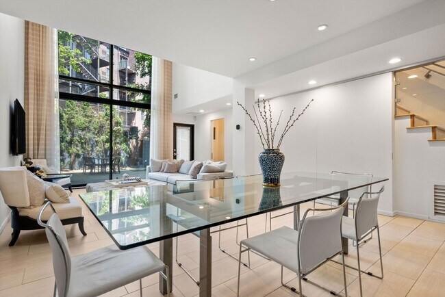 Photo - 109 Chandler St Unit 1