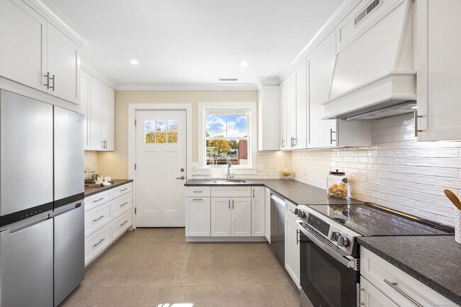 Photo - 31 East Ave Unit 37-2