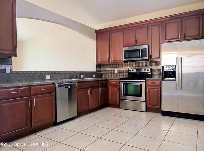 Photo - 490 Bismarck Way