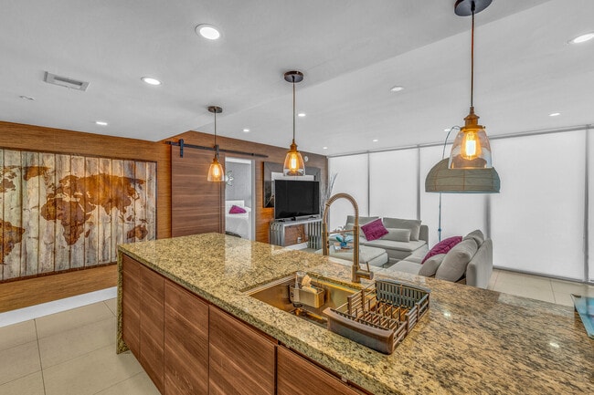 Photo - 7601 E Treasure Dr Unit 416