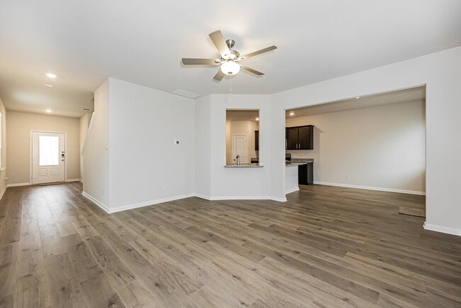 Photo - 1442 Reiner Dr