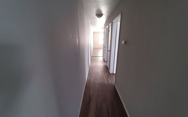 Photo - 3527 Vanuys Rd