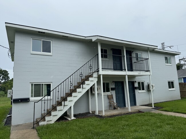 Photo - 1155 S 15th St