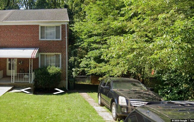 Front - 3811 Mayberry Ave Unit 1