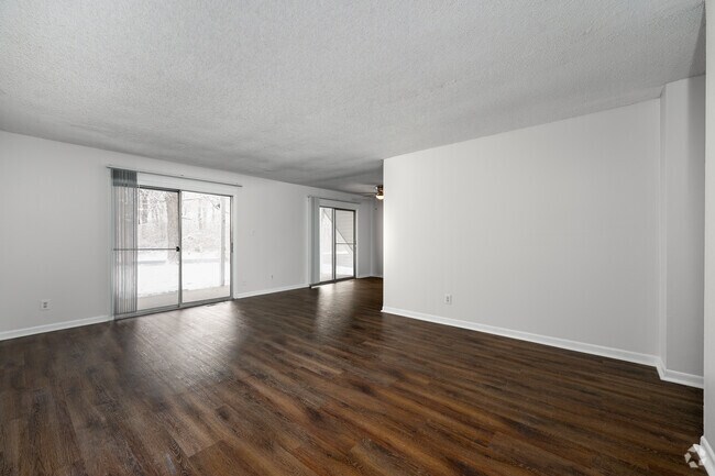 Cultivate - 2 habitaciones, 2 baños - Sala de estar - Eagle Creek by Spark Living