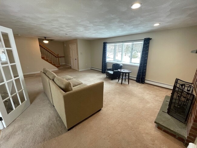 Photo - 4 Indiana Ave