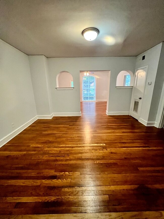 Photo - 1106 West Franklin St
