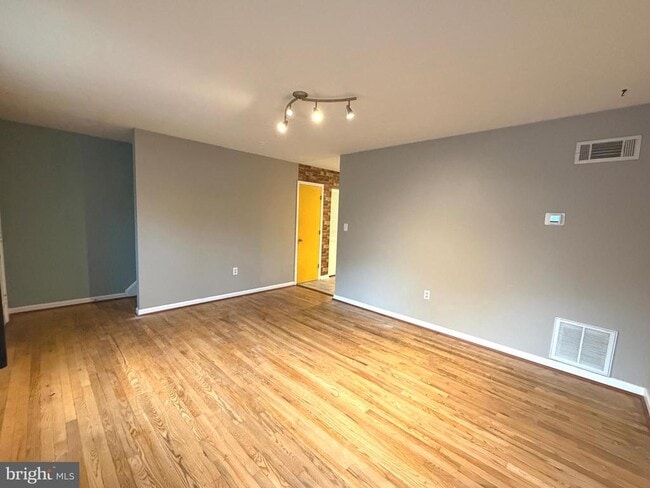 Photo - 204 Brunswick Rd