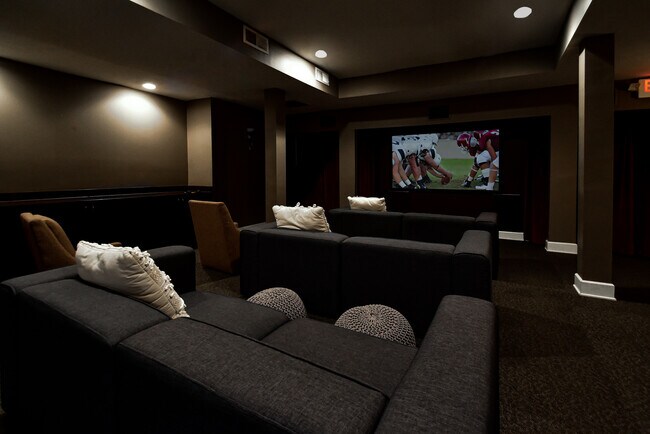 Movie theater | Apartments in Westerville | Kenyon Square Apartments