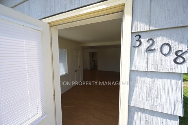 Photo - 3 bed 1 bath home in Port Angeles