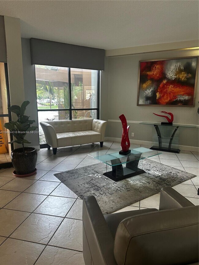 Photo - 1000 St Charles Pl Unit 413